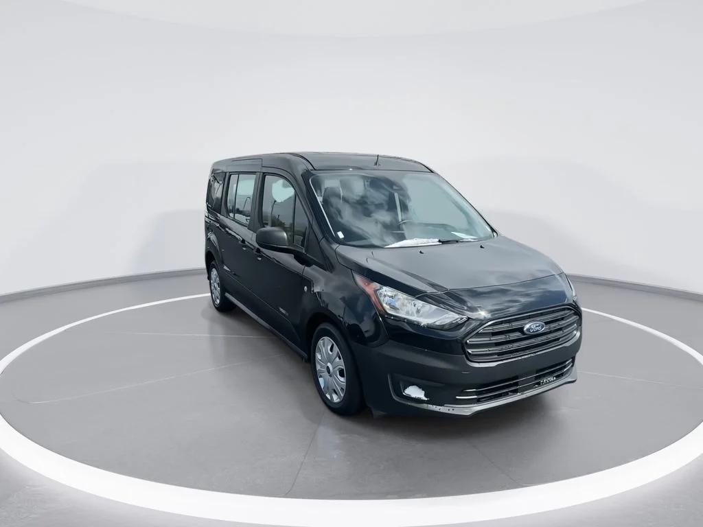 Used 2022 Black Ford XL image 3