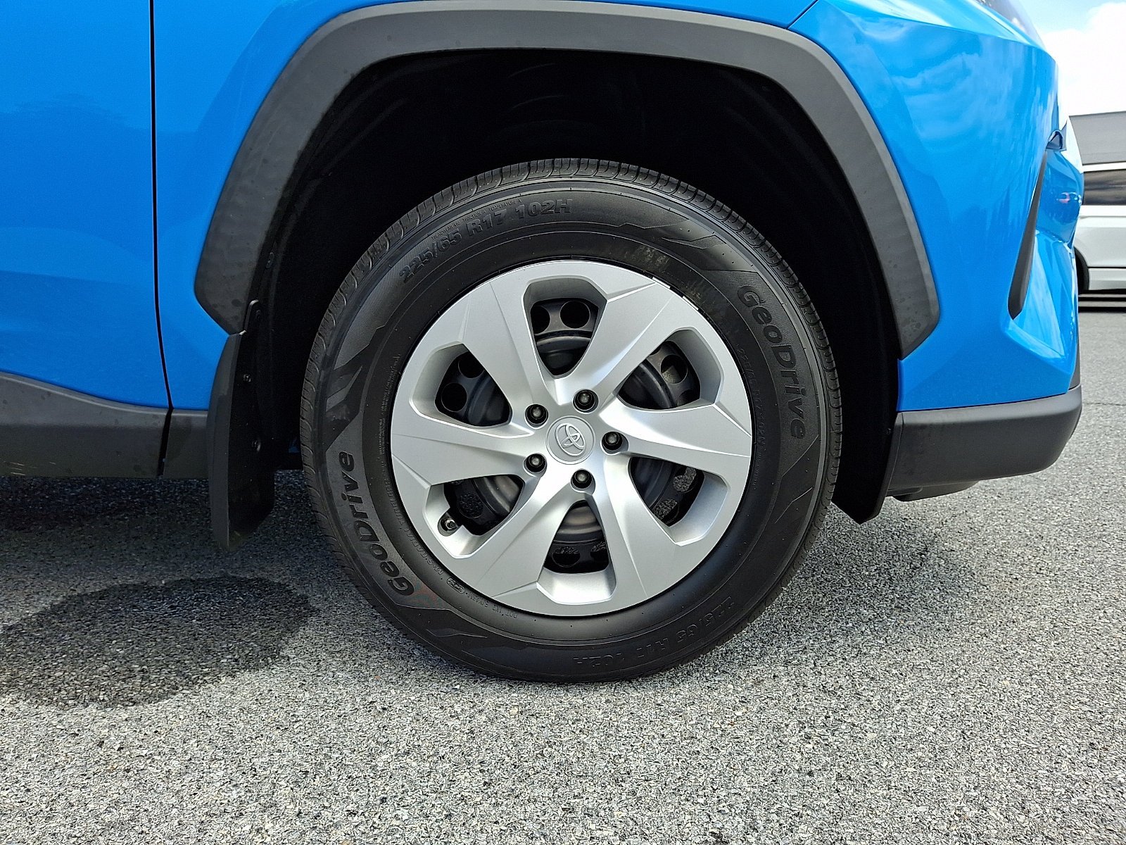 Used 2020 Blue Flame Toyota LE image 9