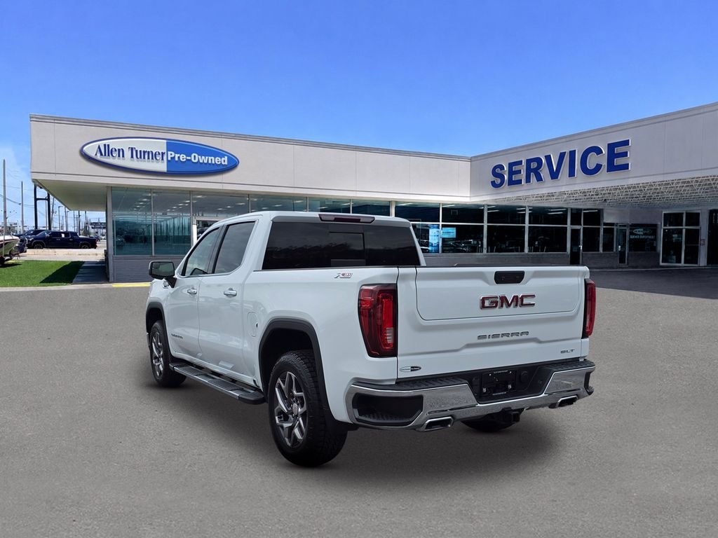 2023 GMC Sierra 1500 SLT - Photo 6