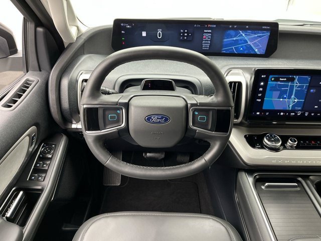 Used 2026 Star White Metallic Tri-Coat Ford Active image 14
