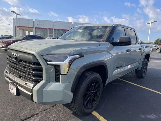 New 2026 Lunar Rock Toyota  SR5 image 12