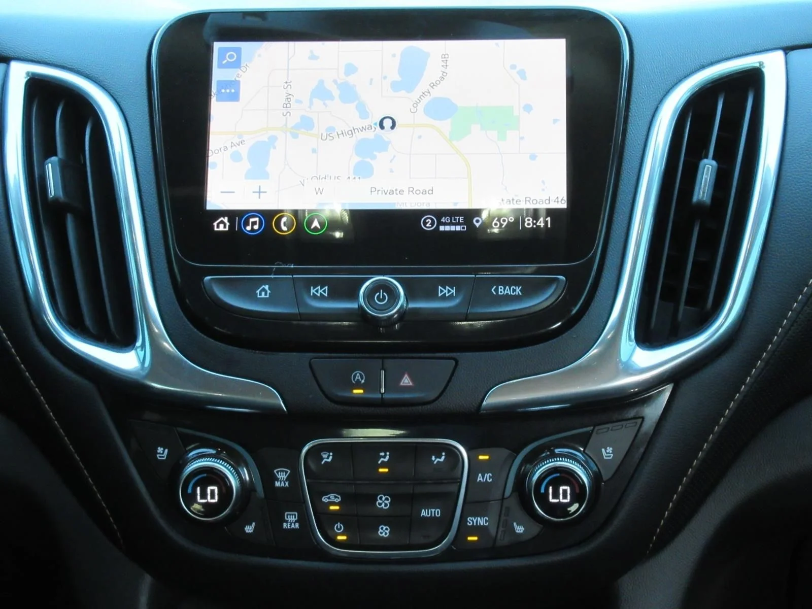 Used 2022 Black Chevrolet Premier image 15