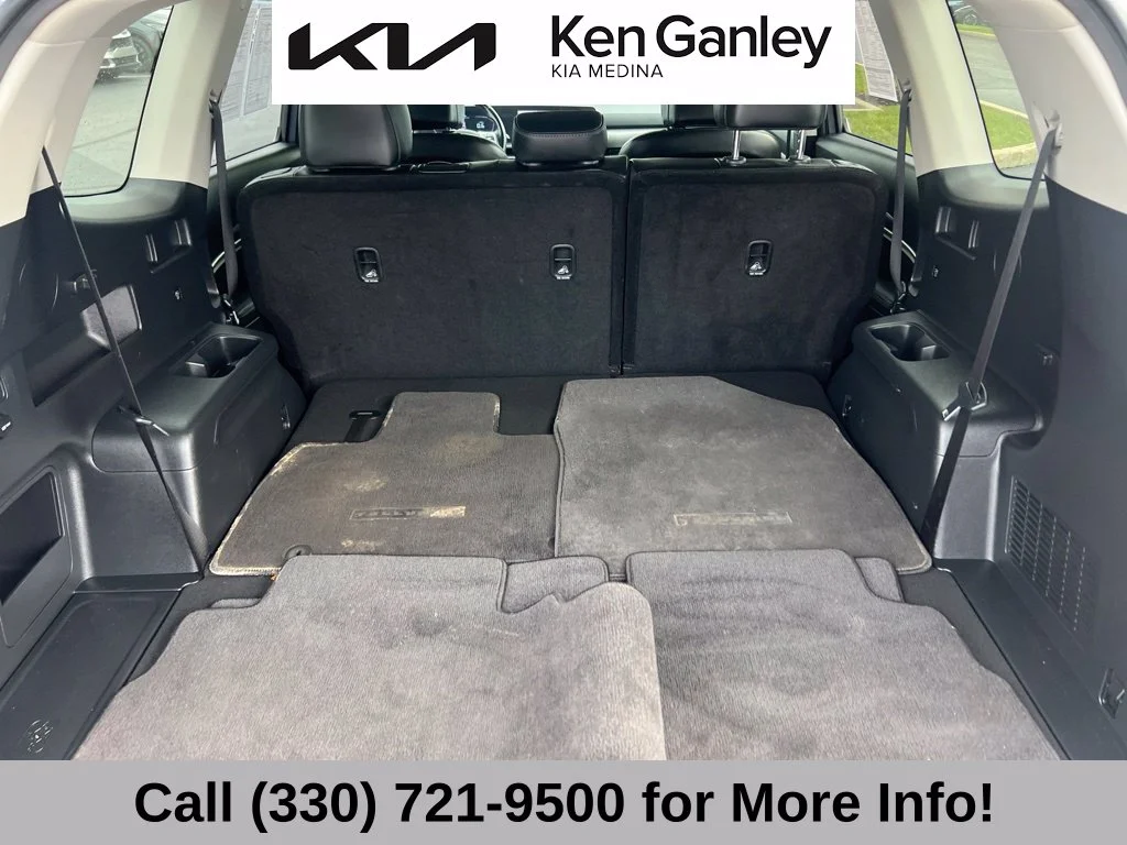 Used 2024 Silver Kia LX image 51