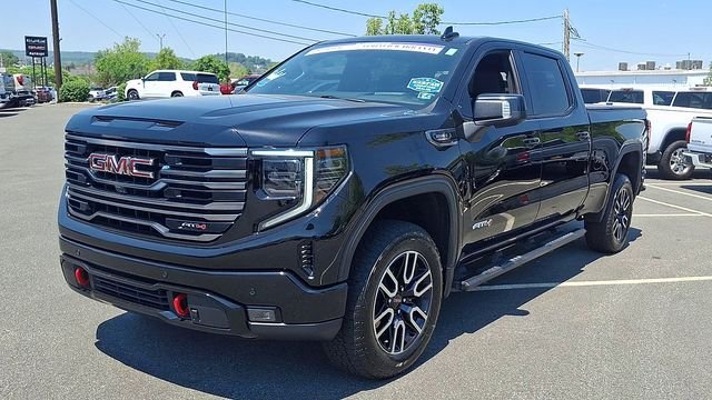 Used 2025 Onyx Black GMC AT4 image 43