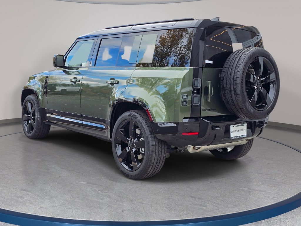 New 2026 Woolstone Green LAND ROVER X-Dynamic SE image 7