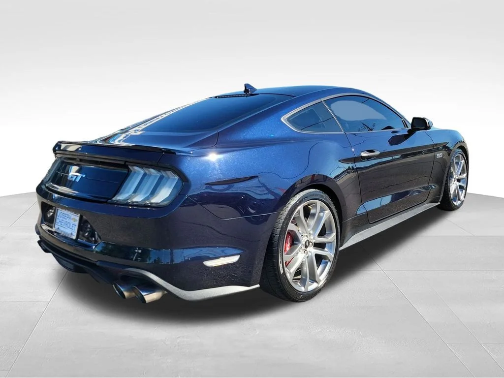 Used 2021 Blue Ford GT Premium image 4