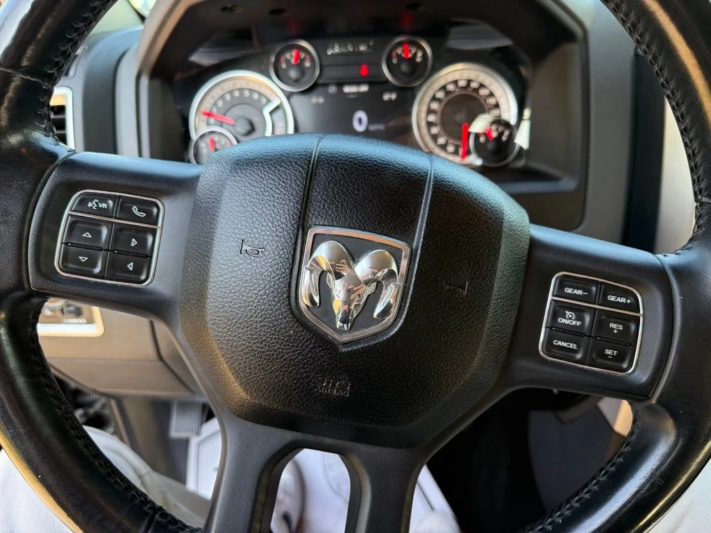 Used 2018 Black Ram Big Horn image 17