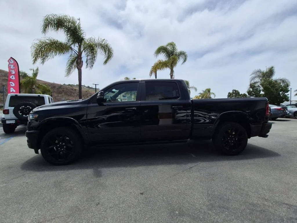 New 2026 Diamond Black Crystal Pearl-Coat Exterior Paint RAM Laramie image 8