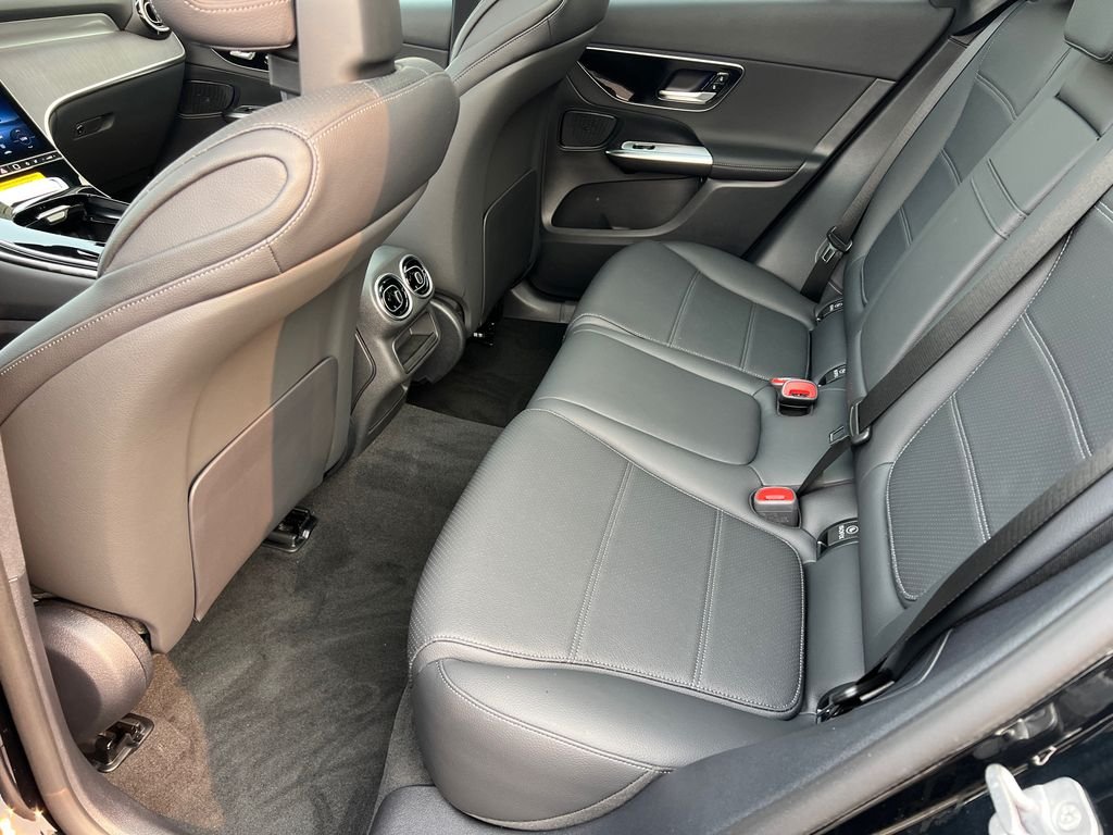 New 2026 Black Mercedes-Benz GLC 300 image 22