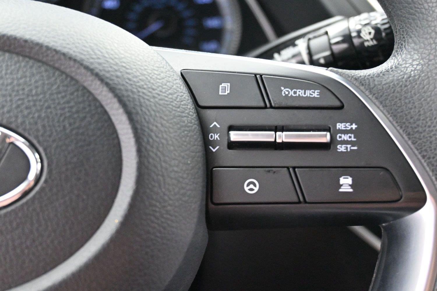 Used 2022 Portofino Gray Hyundai SEL image 18