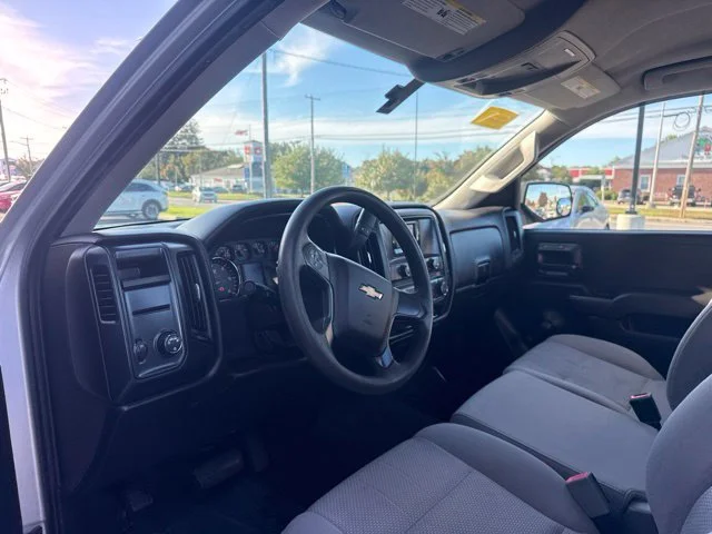 Used 2014 Silver Chevrolet Work Truck image 12