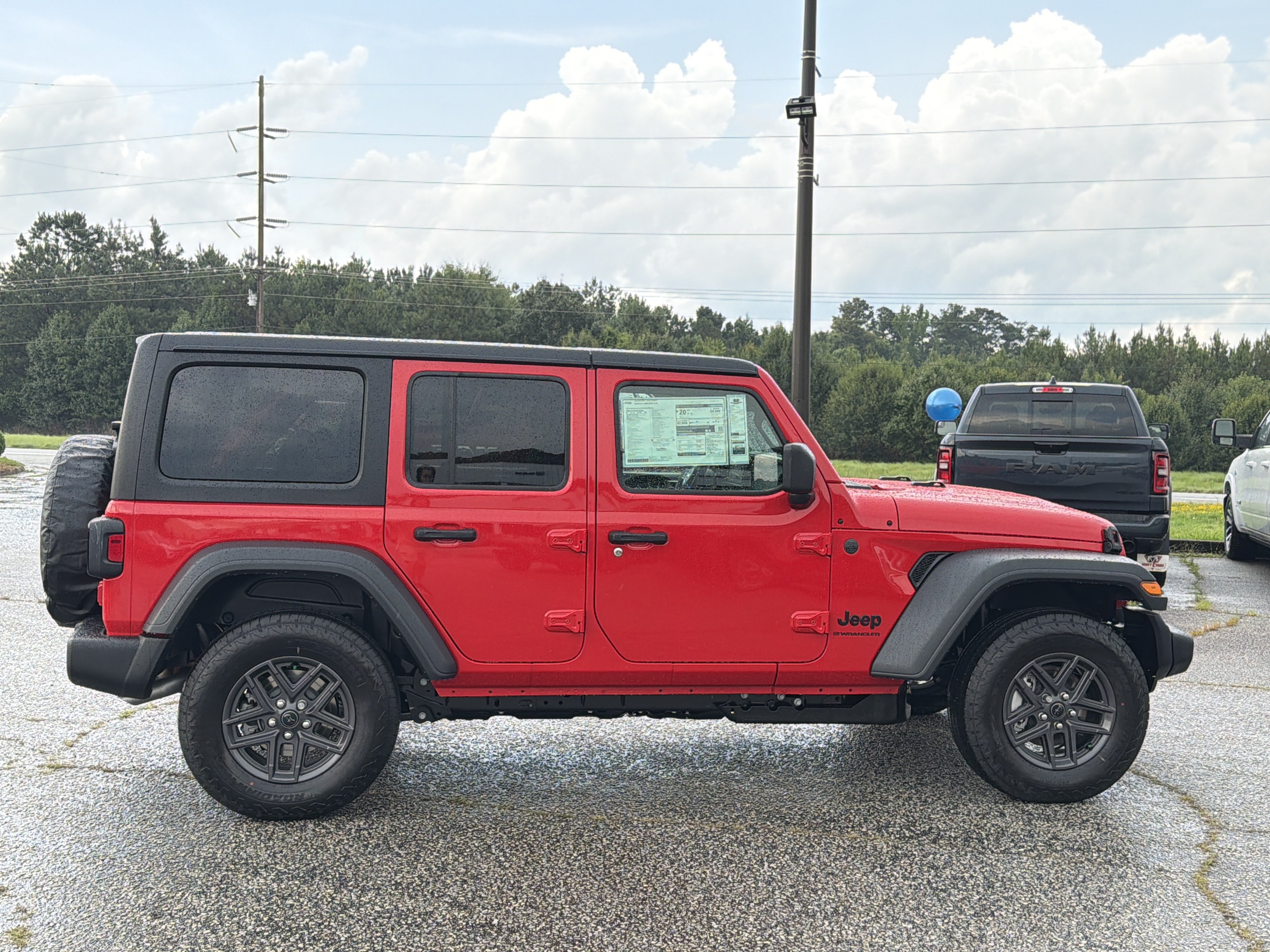 New 2026 Firecracker Red Clear-Coat Exterior Paint Jeep Sport S image 9