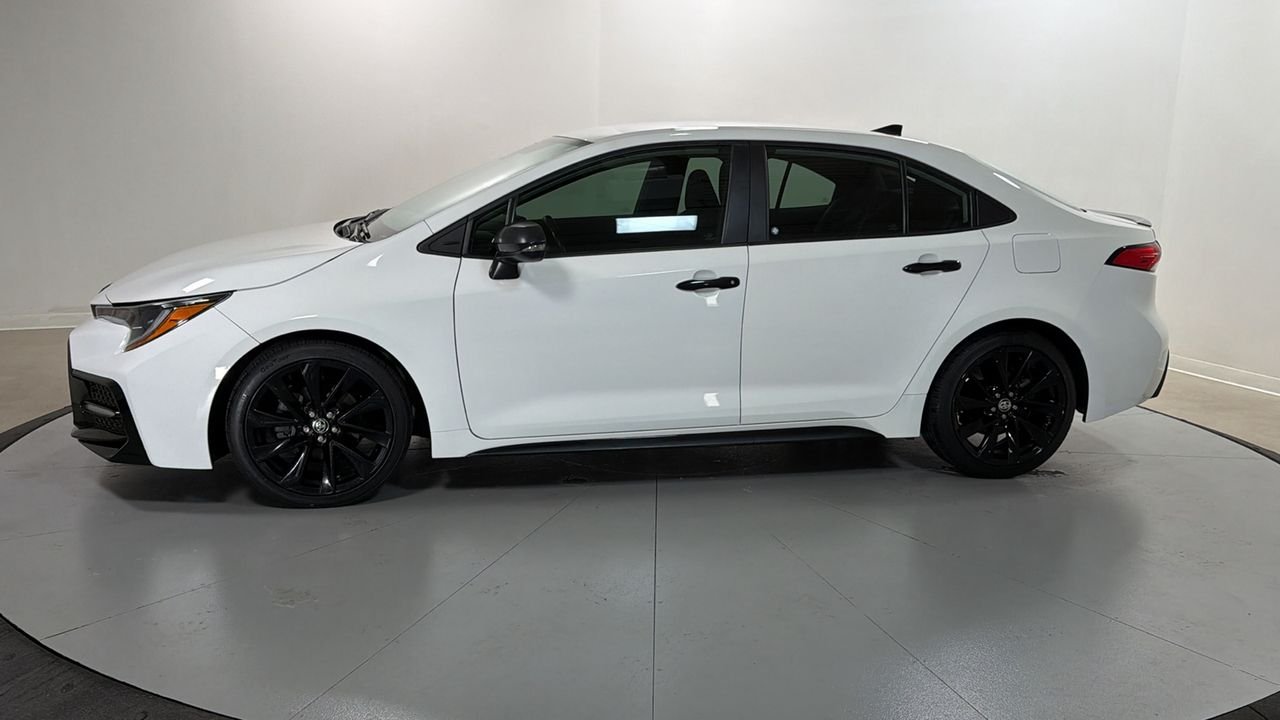 Used 2022 White Toyota SE Nightshade image 8