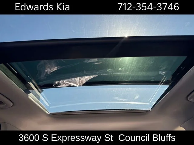 2025 Kia Sorento EX - Photo 30