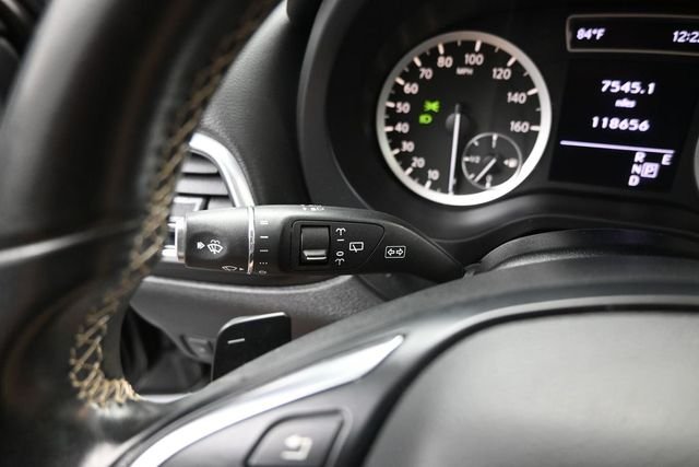 Used 2019 Black INFINITI LUXE image 28