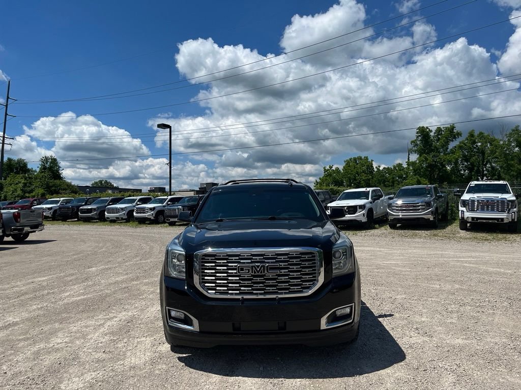 Used 2018 Onyx Black GMC Denali image 3