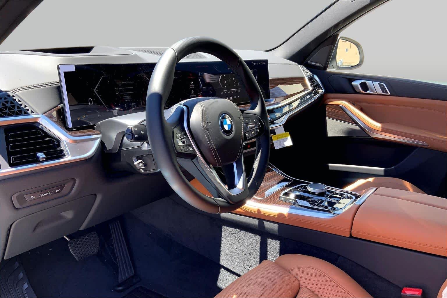 New 2026 Alpine White BMW xDrive50e image 8