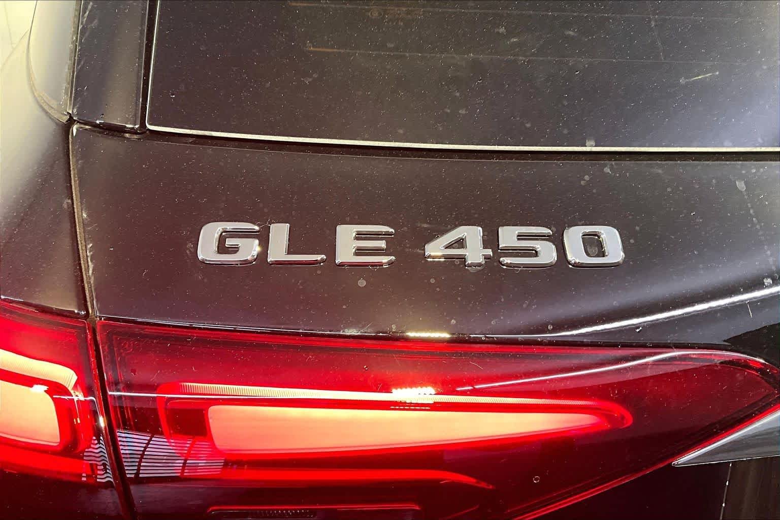 New 2026 Black Mercedes-Benz GLE 450 image 6