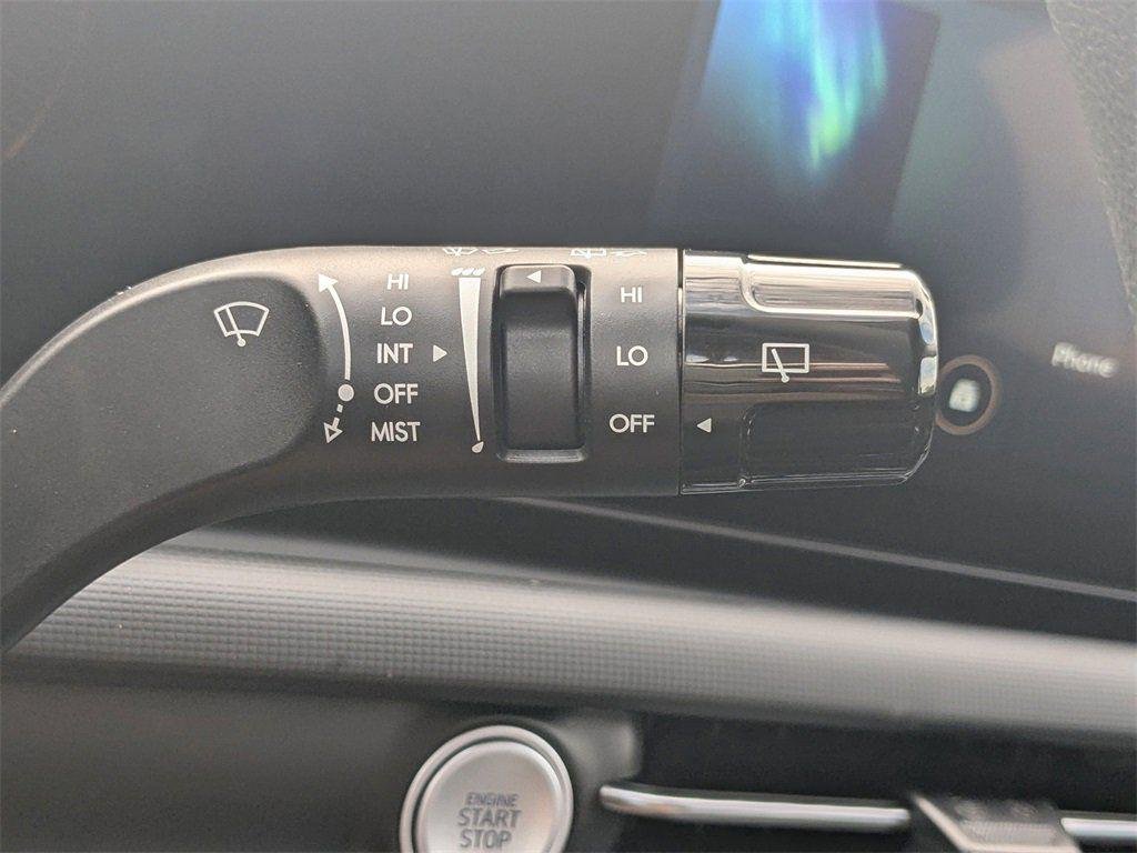 New 2026 White Hyundai SE FWD image 27