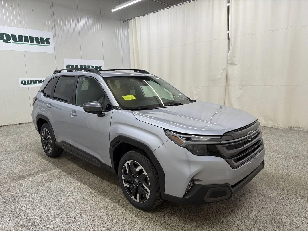 New 2026 Ice Silver Metallic Subaru Limited image 3