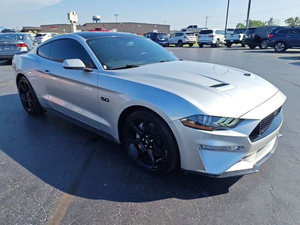 Used 2019 Silver Ford GT Premium image 7