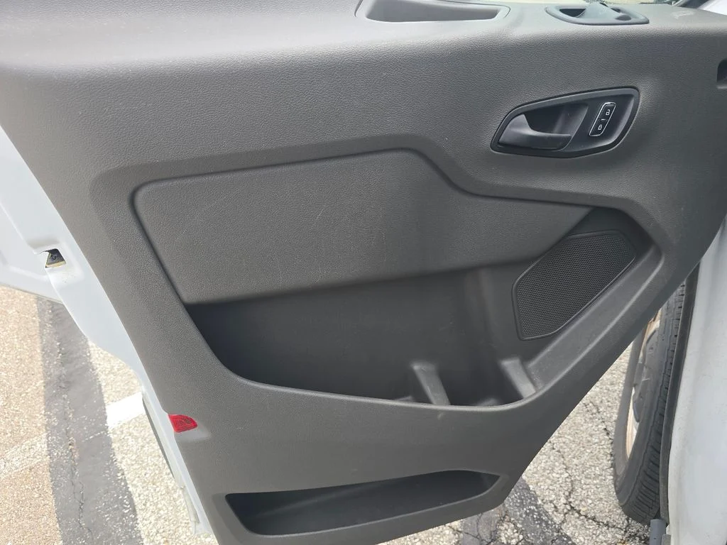Used 2024 Oxford White Ford Base image 19