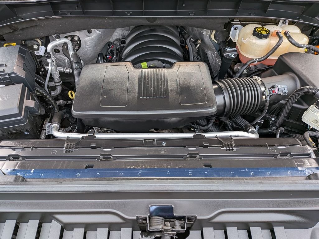 Used 2022 Blue GMC SLT image 31