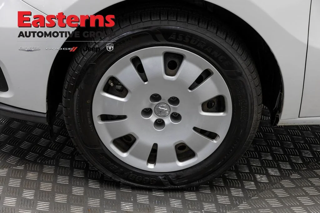 Used 2021 White Ram Tradesman SLT image 31