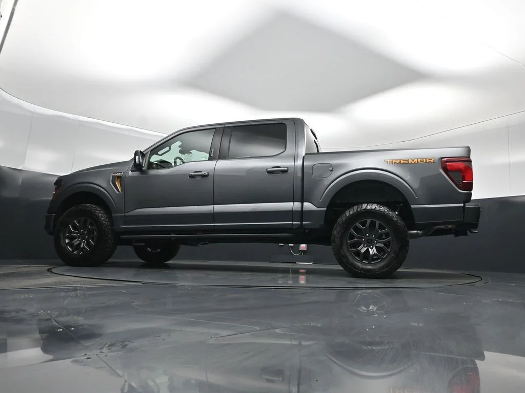 New 2026 Gray Ford Tremor image 52