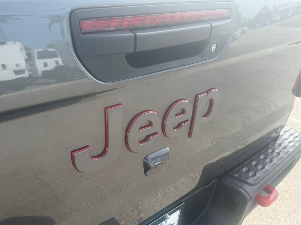 2025 Jeep Gladiator Rubicon - Photo 35