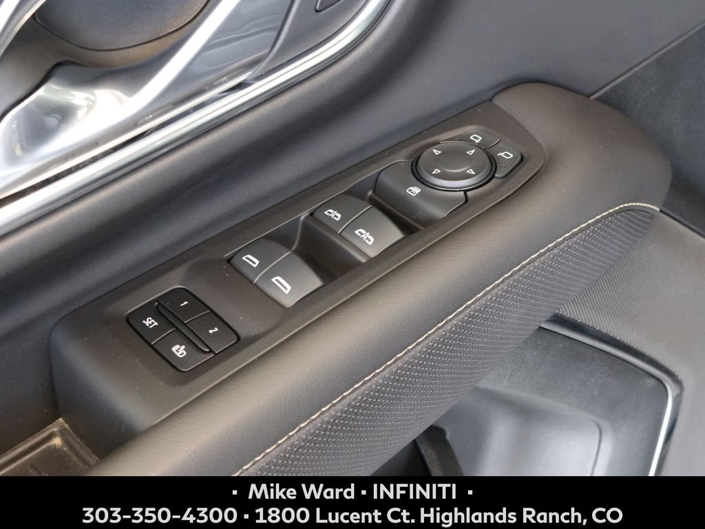 Used 2024 Black GMC SLT image 9