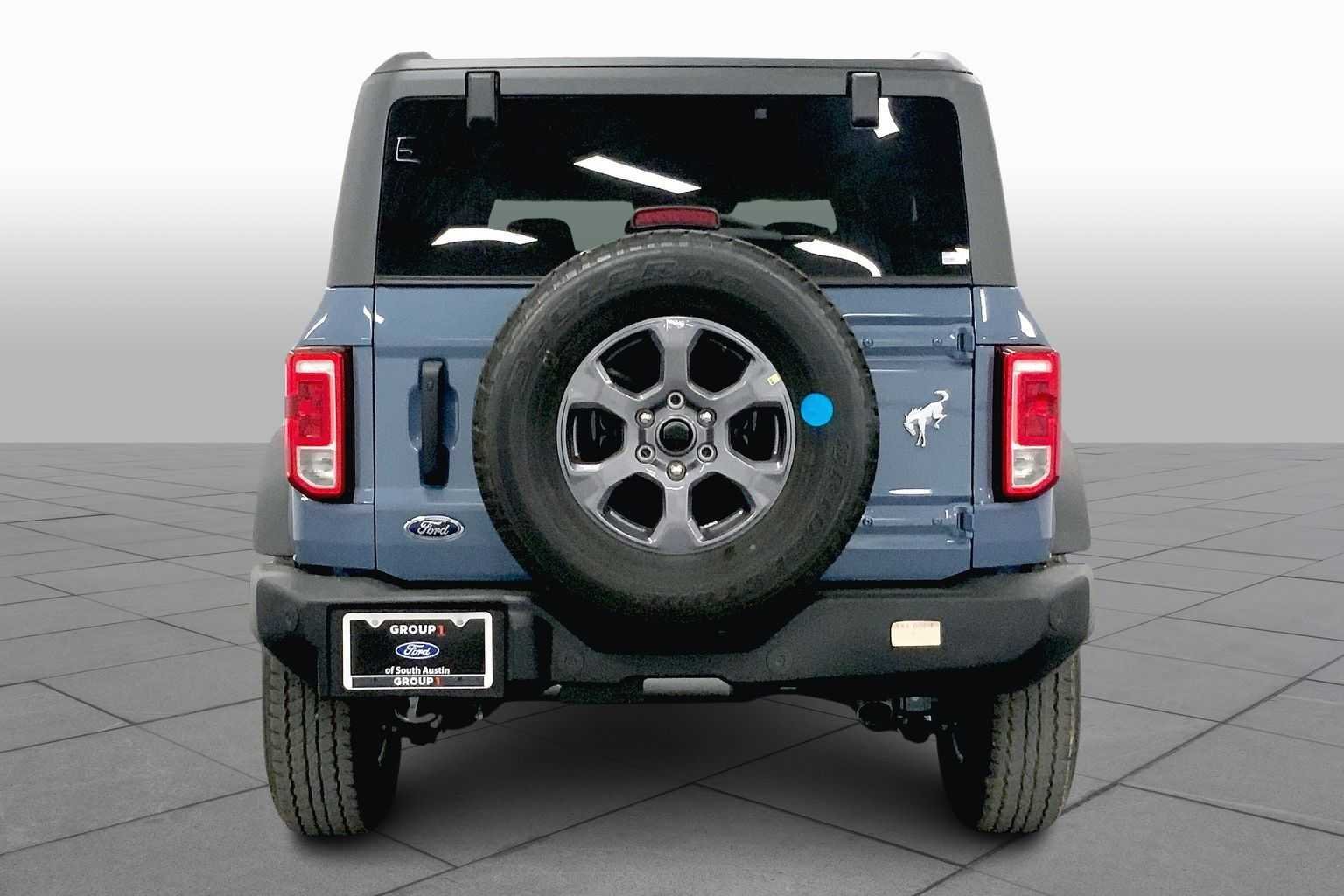 New 2025 Azure Gray Metallic Tri-Coat Ford Big Bend® image 4