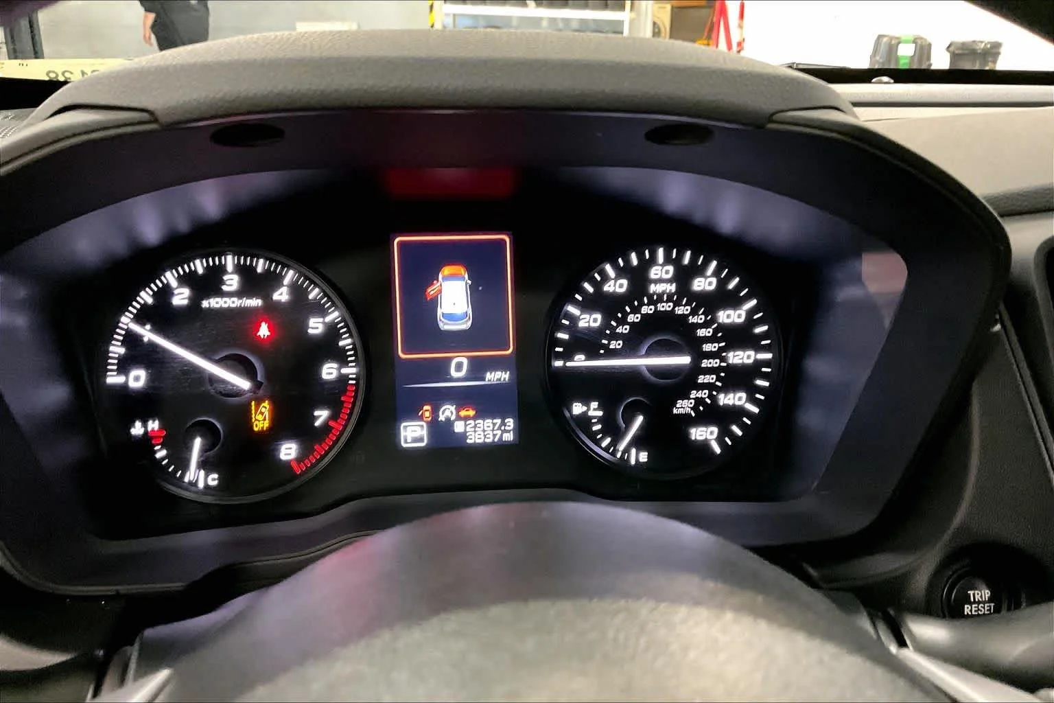 Used 2025 Crystal White Pearl Subaru  image 25