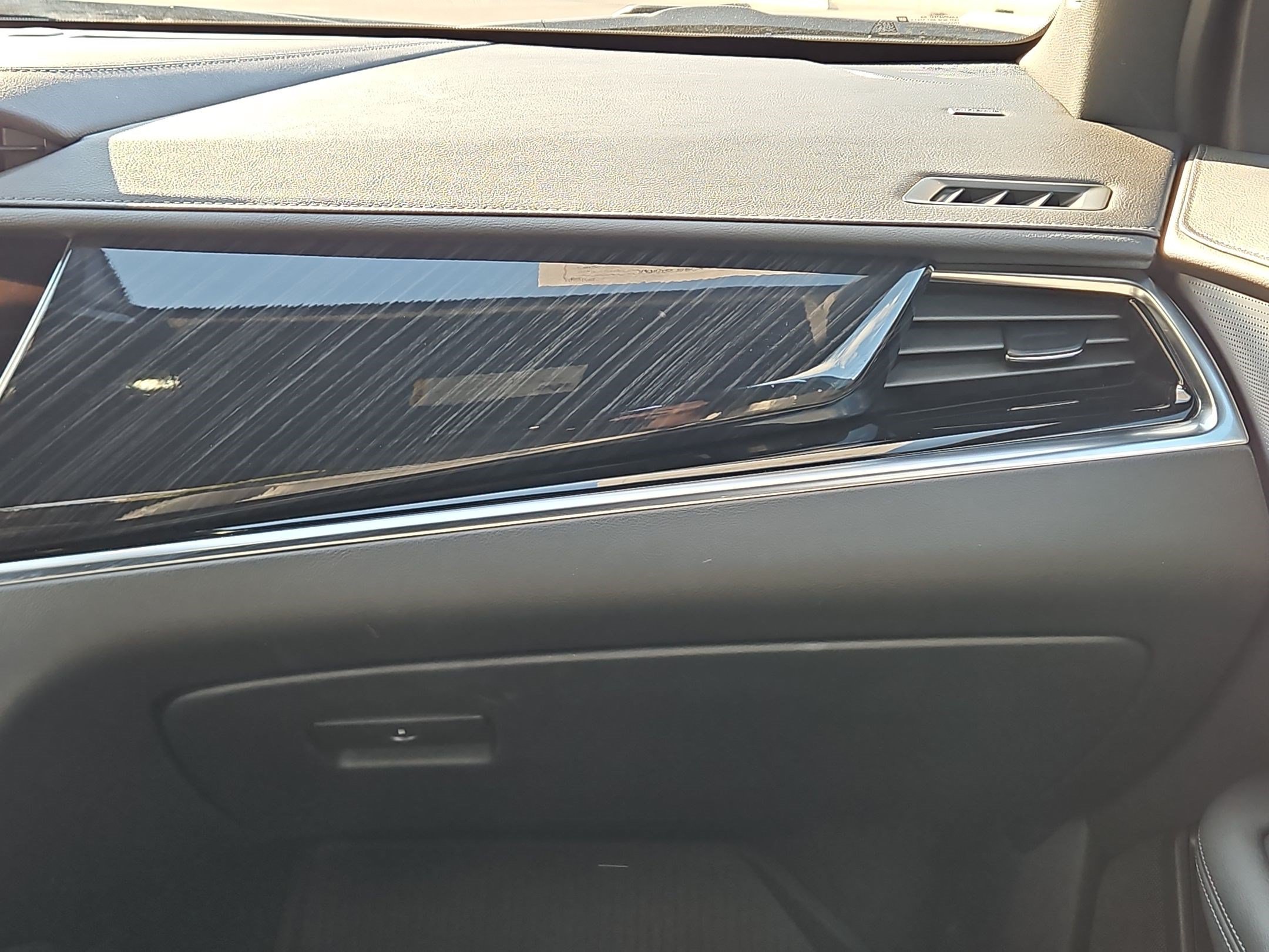 2025 Cadillac XT6 Premium Luxury - Photo 31