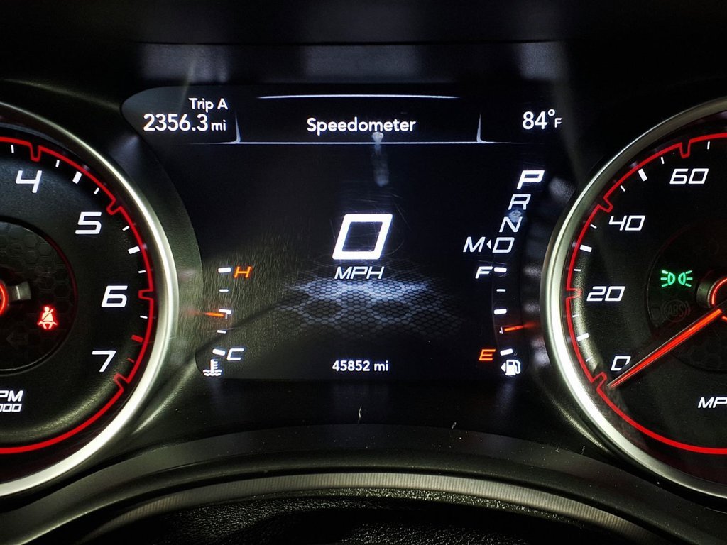 Used 2022 White Knuckle C Dodge SXT image 17