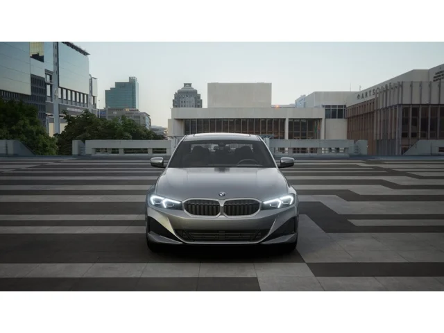 New 2026 Skyscraper Grey Metallic BMW  image 3