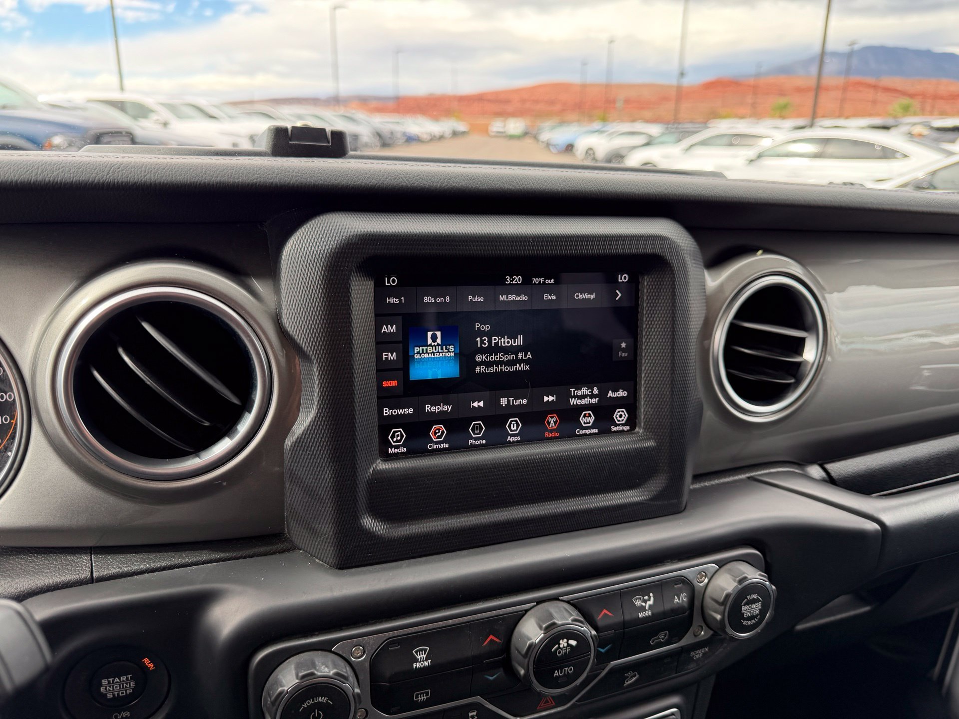 Used 2020 White Jeep Unlimited Sahara image 24
