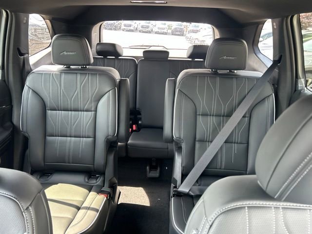 2026 Buick Enclave Avenir - Photo 37