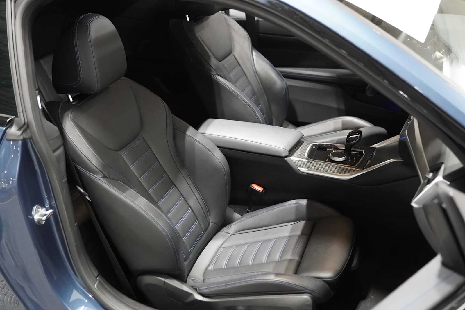Used 2022 Arctic Race Blue metallic BMW 430i image 11