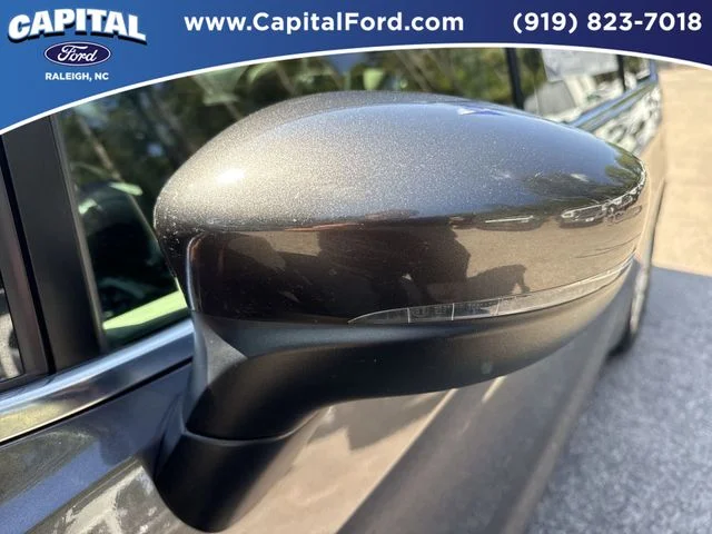 Used 2023 Gray Chrysler Touring L image 12