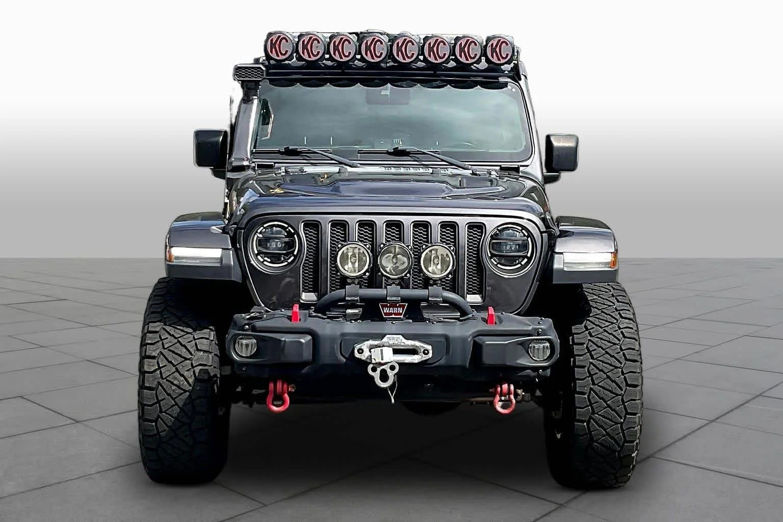 Used 2020 Granite Crystal Metallic Clearcoat Jeep Rubicon image 4