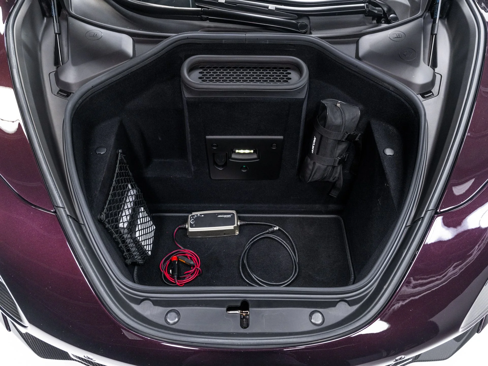 Used 2018 Quartz McLaren Luxury image 43