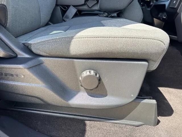Used 2023 Gray Ford XLT image 33