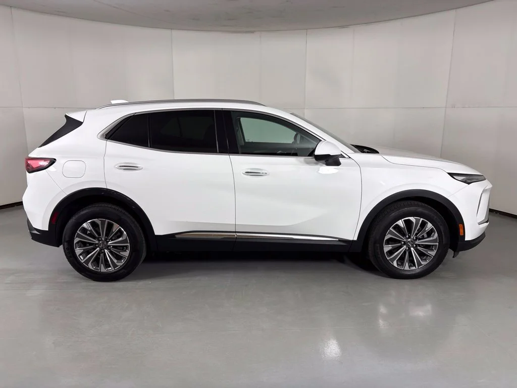 Used 2024 White Buick Preferred image 11