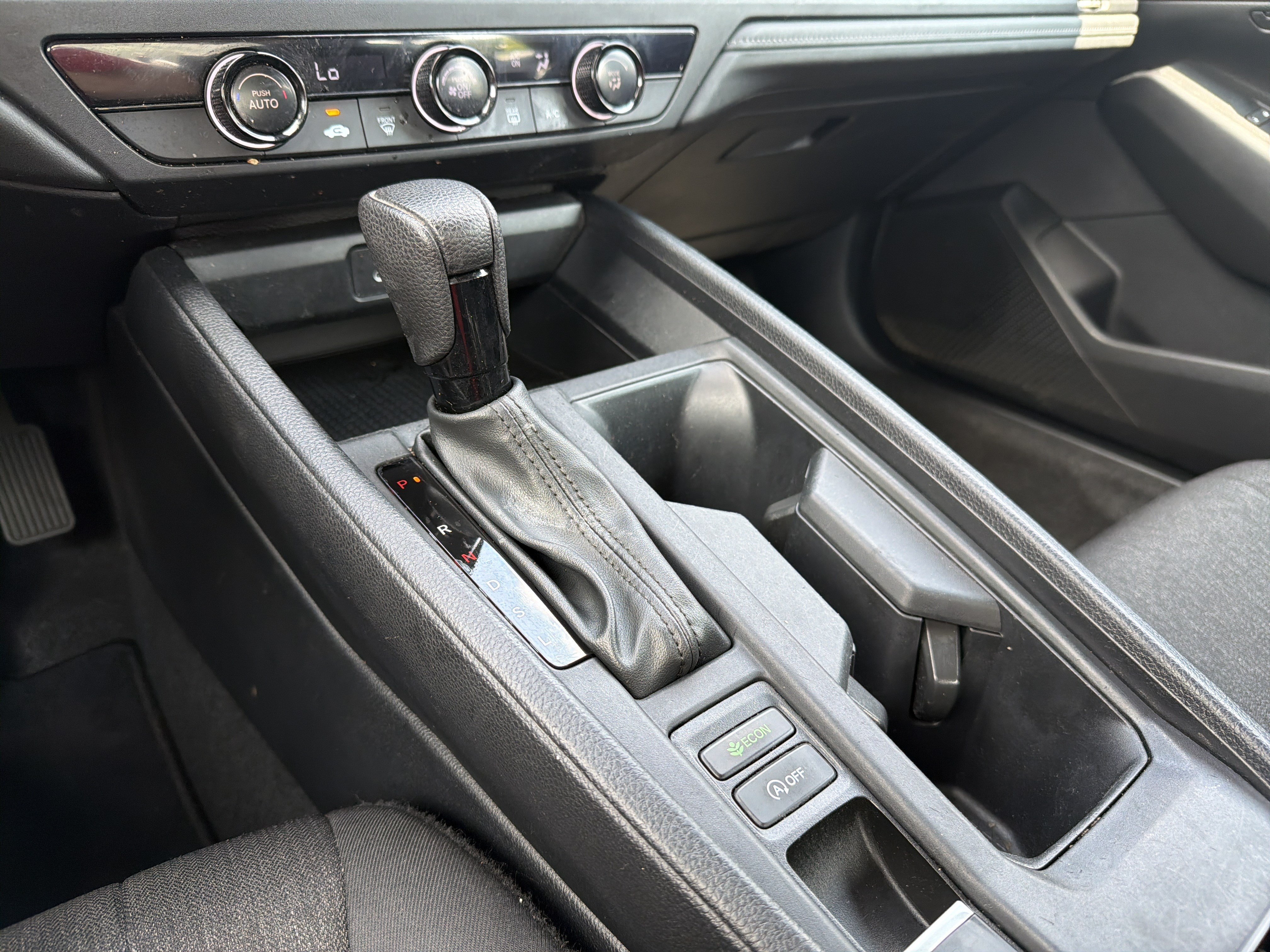 Used 2023 Meteorite Gray Metallic Honda LX image 9