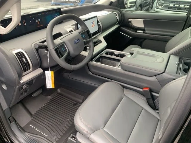 New 2025 Black Ford Active image 23