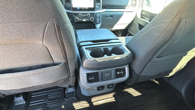 Used 2024 Gray Ford XLT image 21