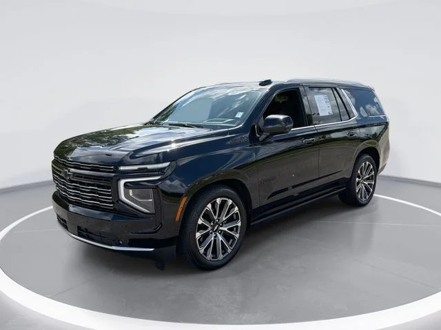 Used 2025 Black Chevrolet High Country image 1