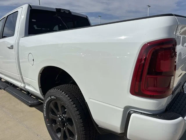 New 2027 Bright White Clear-Coat Exterior Paint RAM Laramie image 17