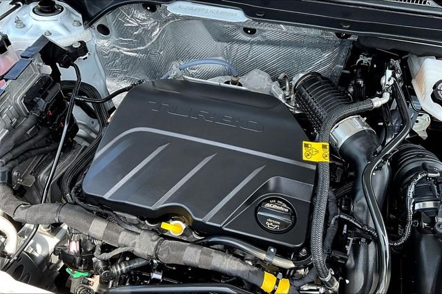 Used 2026 White Chevrolet LS image 29
